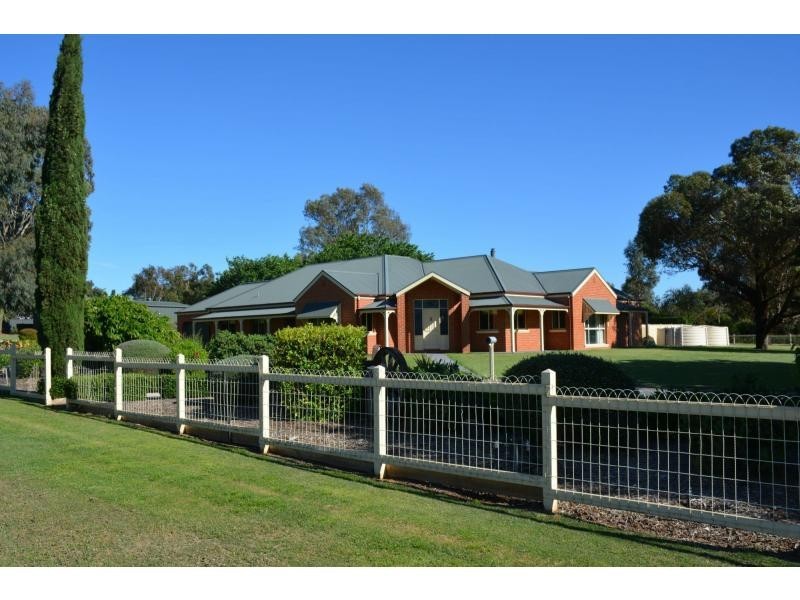 90-94 Snell Road, Barooga VIC 3644
