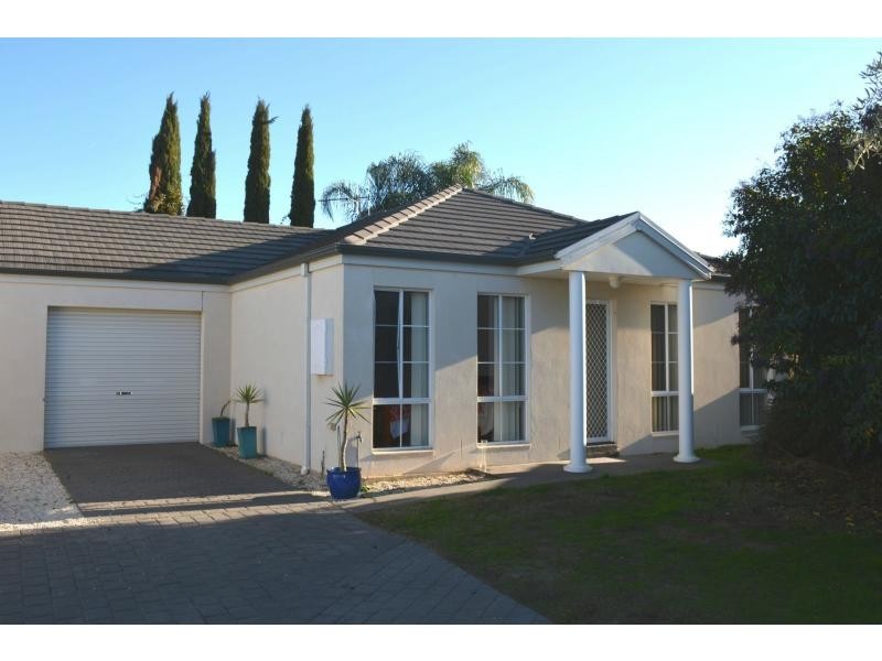 3/9 Lawson Drive, Cobram VIC 3644