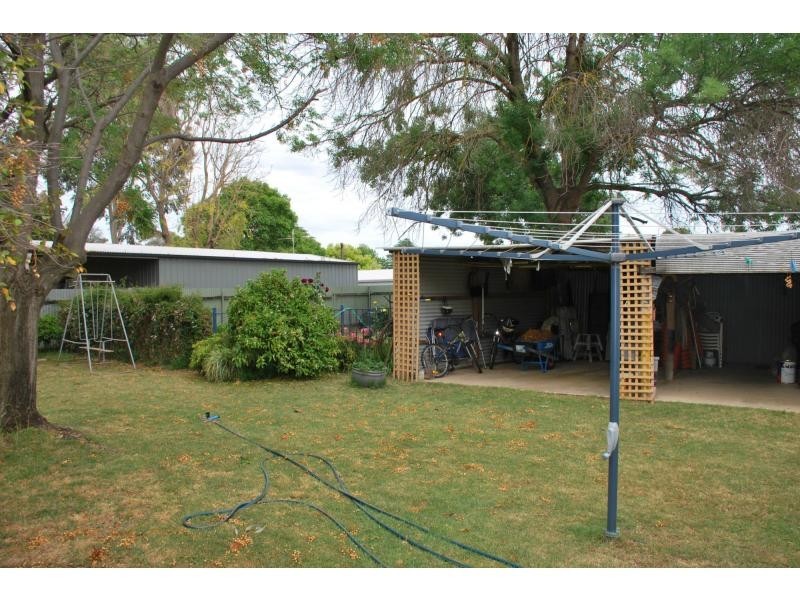 14 Amaroo Street, Barooga NSW 3644