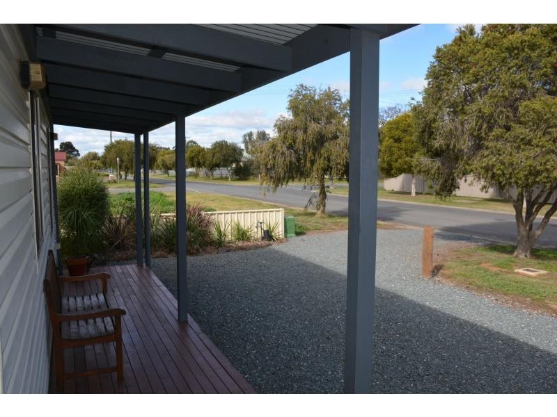19 Hill Street, Tocumwal NSW 2714