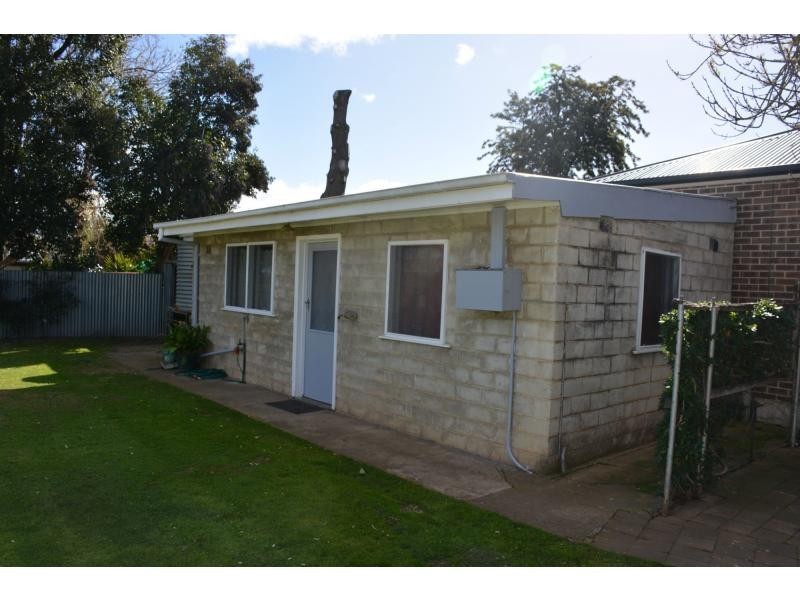 5 Wilkur Street, Cobram VIC 3644