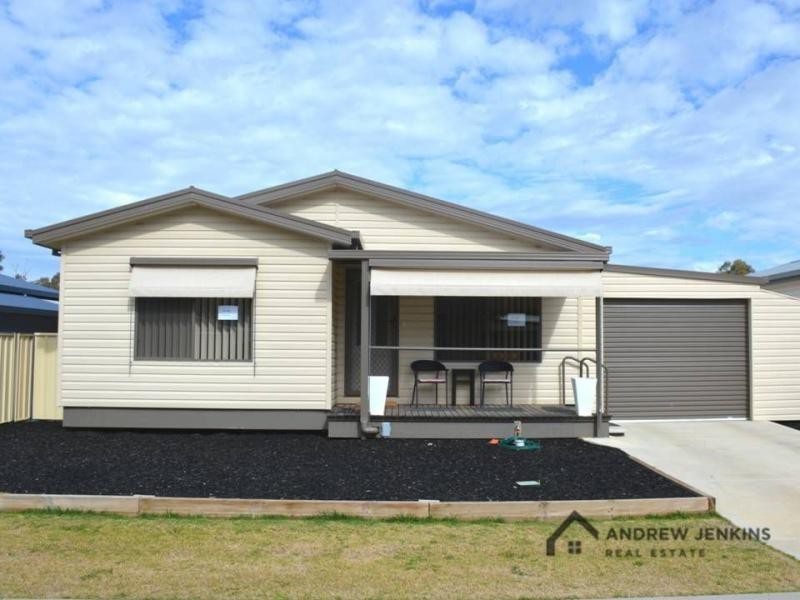 43 Andre Street, Green Palms Village, Cobram VIC 3644