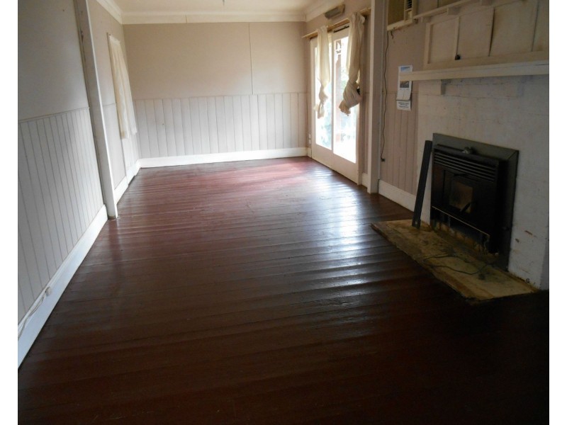 19 Beek Street, Katamatite VIC 3649