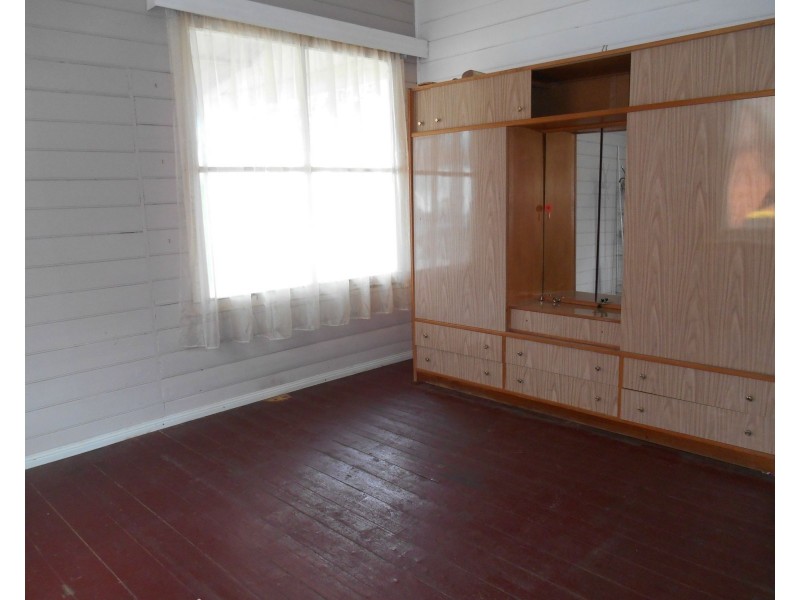 19 Beek Street, Katamatite VIC 3649