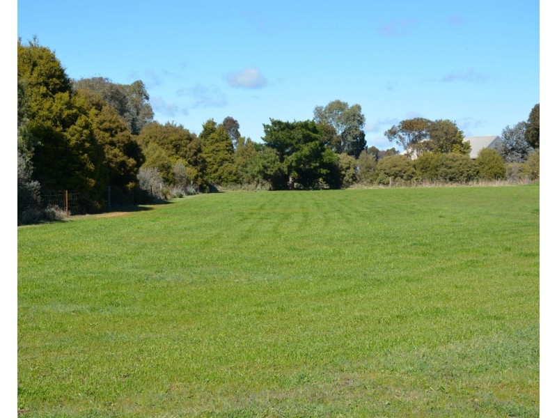 3391 Tocumwal-Barooga Road, Barooga VIC 3644