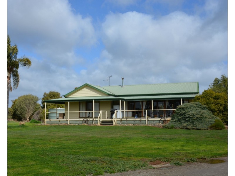 3391 Tocumwal-Barooga Road, Barooga VIC 3644