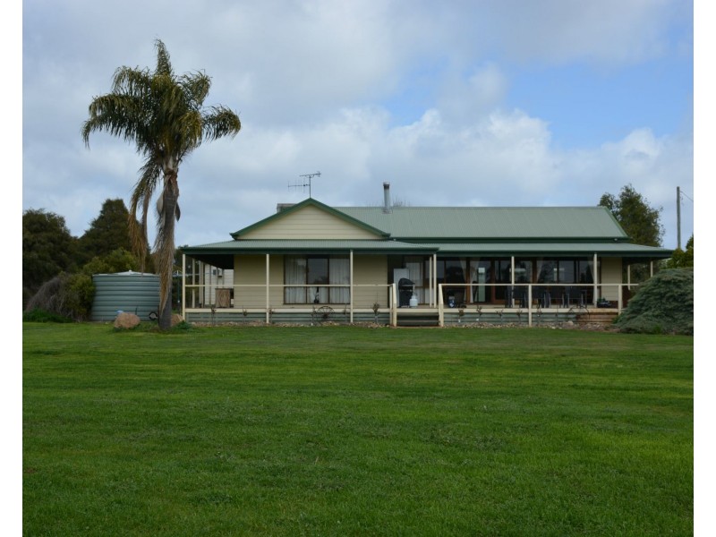 3391 Tocumwal-Barooga Road, Barooga VIC 3644