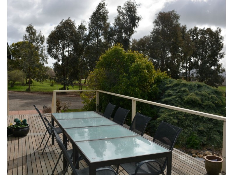 3391 Tocumwal-Barooga Road, Barooga VIC 3644