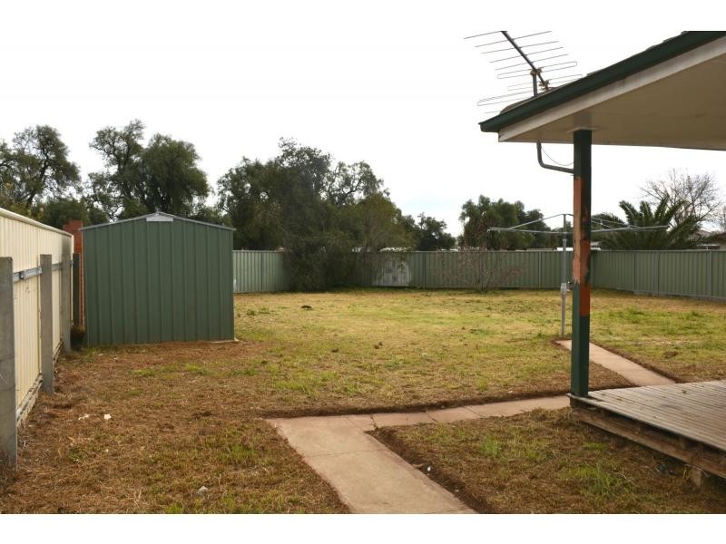 4 Golden Court, Cobram VIC 3644