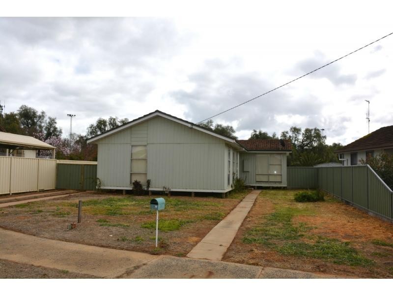 4 Golden Court, Cobram VIC 3644