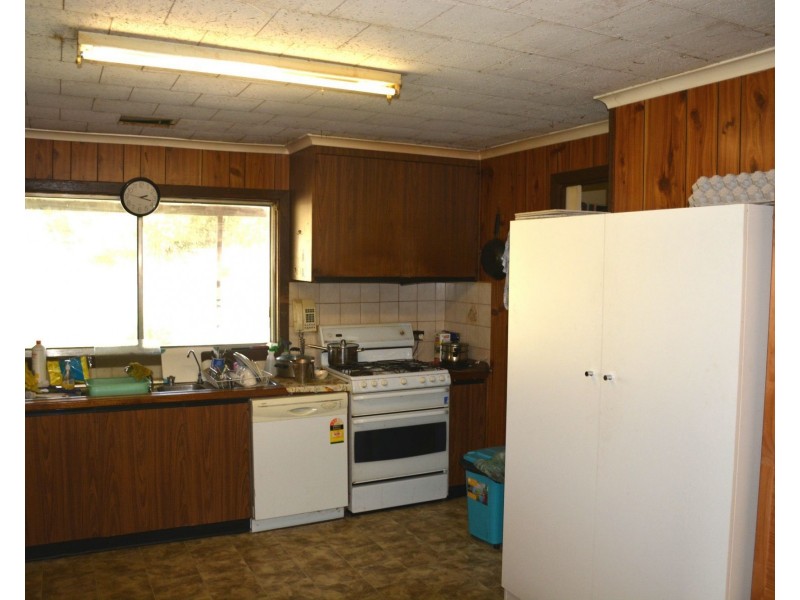 79 Nangunia Street, Barooga NSW 3644