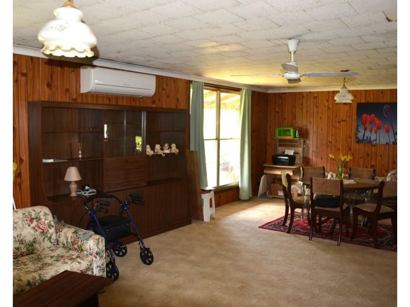 79 Nangunia Street, Barooga NSW 3644