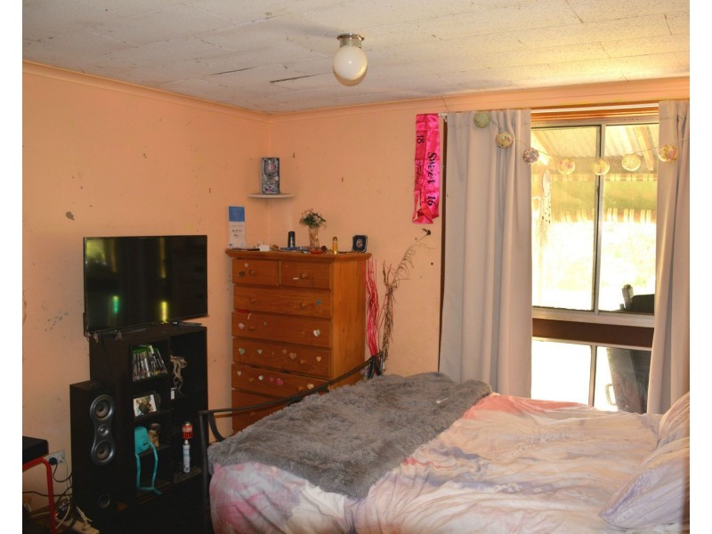 79 Nangunia Street, Barooga NSW 3644