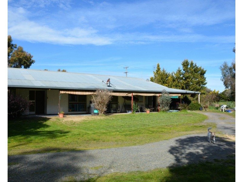 79 Nangunia Street, Barooga NSW 3644