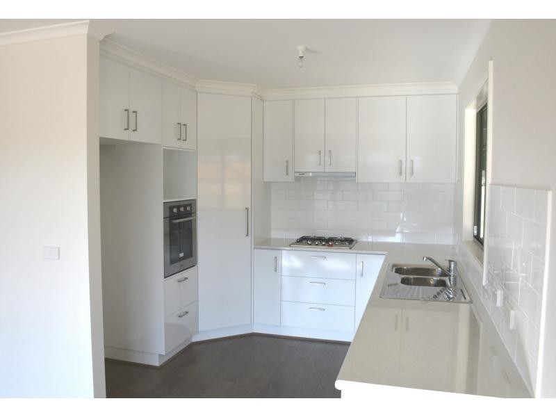 25 Andre Street, Green Palms Village, Cobram VIC 3644