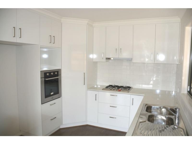 25 Andre Street, Green Palms Village, Cobram VIC 3644