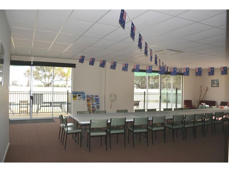 25 Andre Street, Green Palms Village, Cobram VIC 3644