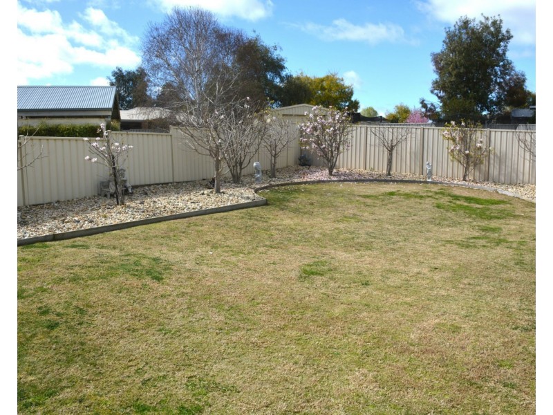 42 Lawson Drive, Barooga NSW 3644