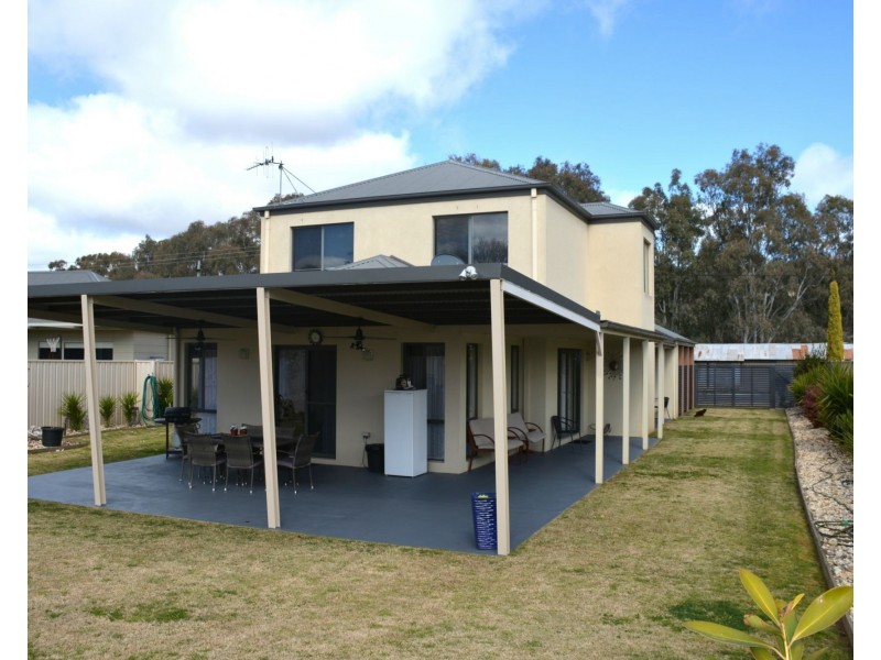 42 Lawson Drive, Barooga NSW 3644