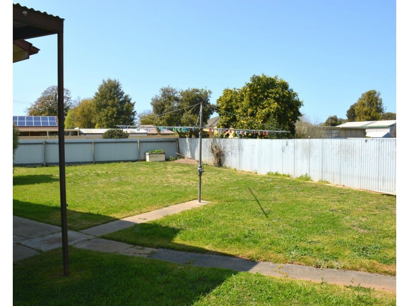 43 Karook Street, Cobram VIC 3644