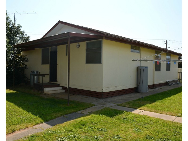 43 Karook Street, Cobram VIC 3644