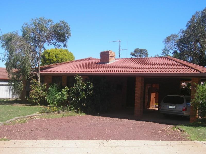 14 Denson Court, Cobram VIC 3644