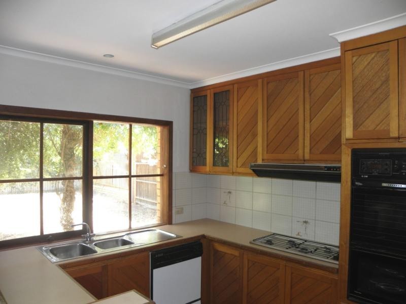 14 Denson Court, Cobram VIC 3644