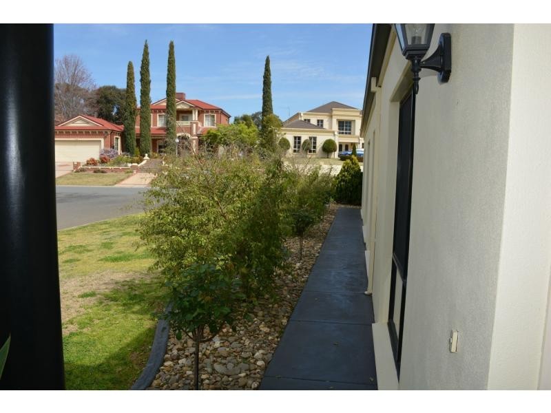 1 Sandy Court, Cobram VIC 3644