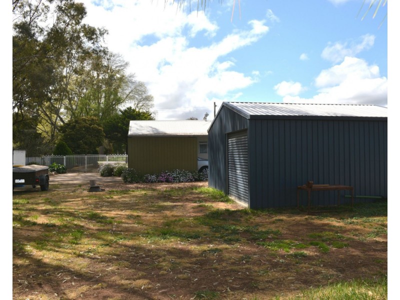 15 Kenny Road, Yarroweyah VIC 3644