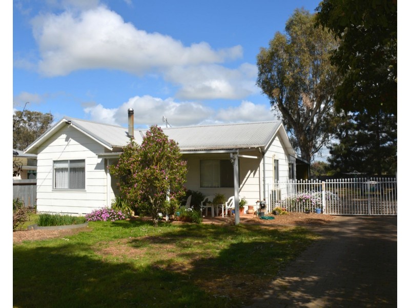 15 Kenny Road, Yarroweyah VIC 3644