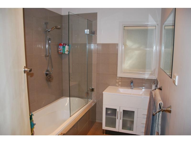 10 Warkil Street, Cobram VIC 3644