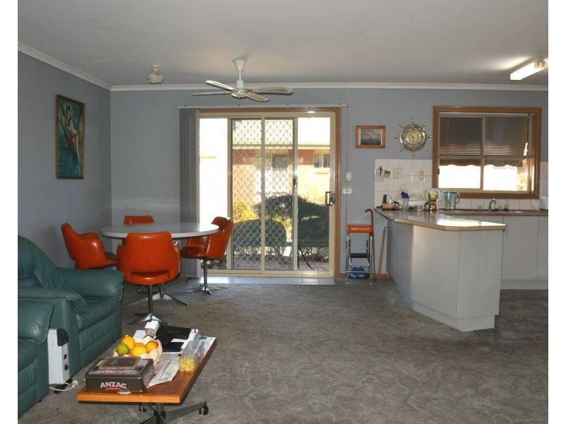 4/82 Vermont Street, Barooga VIC 3644