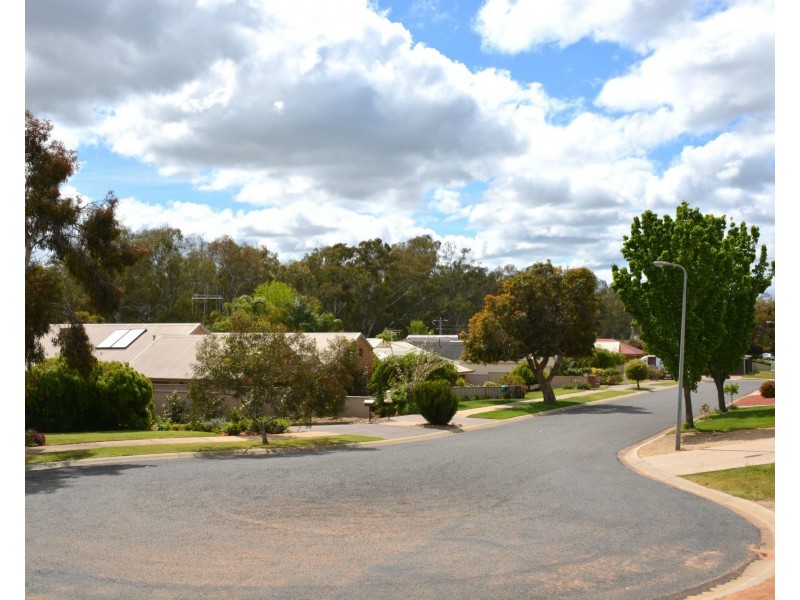 9 View Court, Cobram VIC 3644
