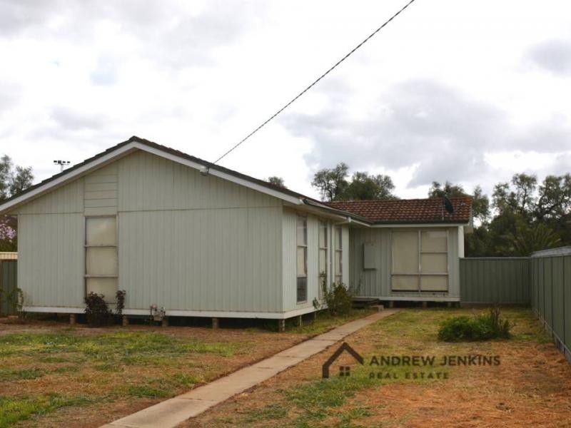 4 Golden Court, Cobram VIC 3644