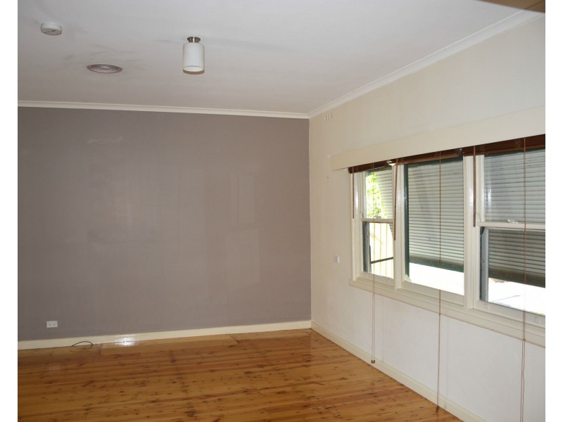 10 Warkil Street, Cobram VIC 3644