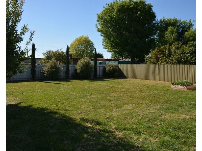 10 Warkil Street, Cobram VIC 3644