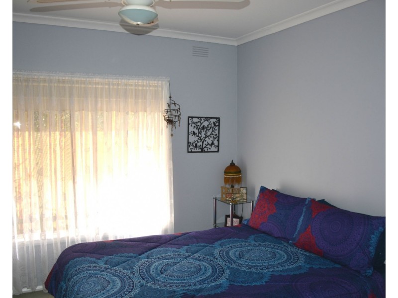 9 Glenavon Street, Cobram VIC 3644