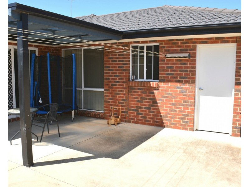 1/18 Hume Street, Cobram VIC 3644