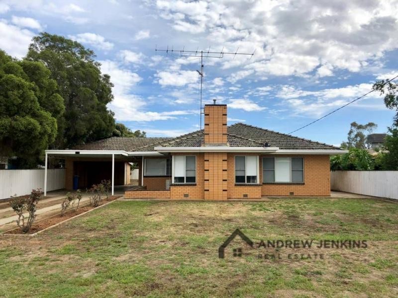 27 Moore Street, Katamatite VIC 3649