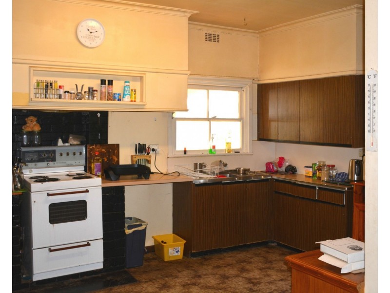 1724 Larissa Road, Yarroweyah VIC 3644