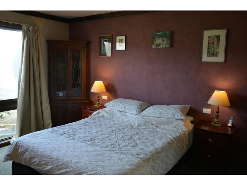 15 Moore Street, Katamatite VIC 3649