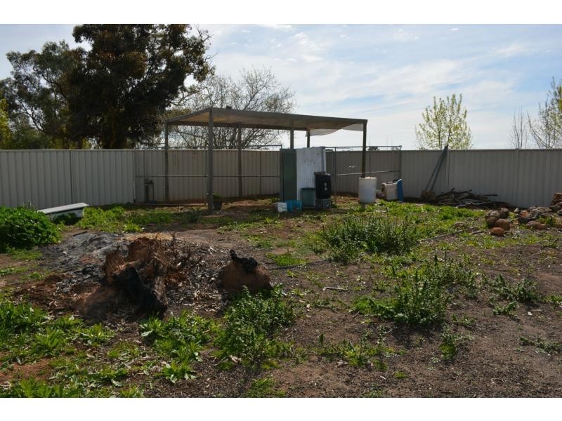 15 Moore Street, Katamatite VIC 3649