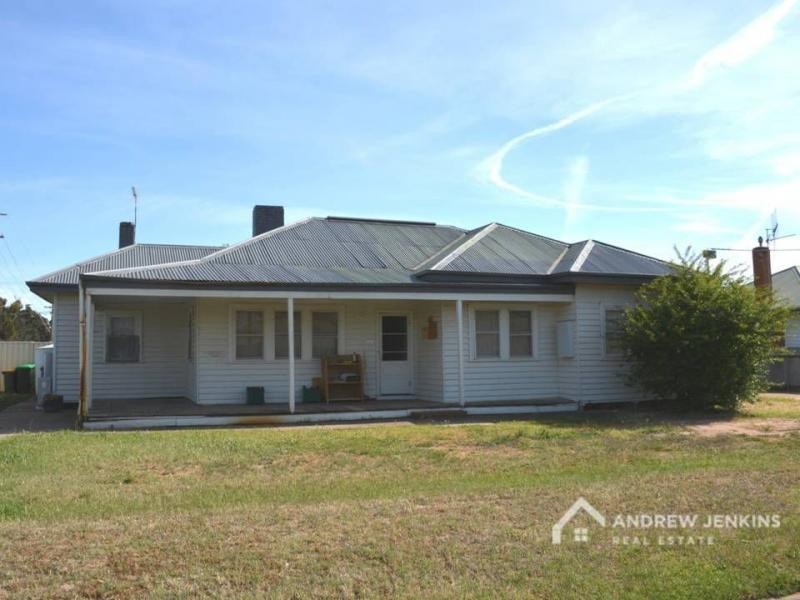 1A & 1B Pine Street, Cobram VIC 3644