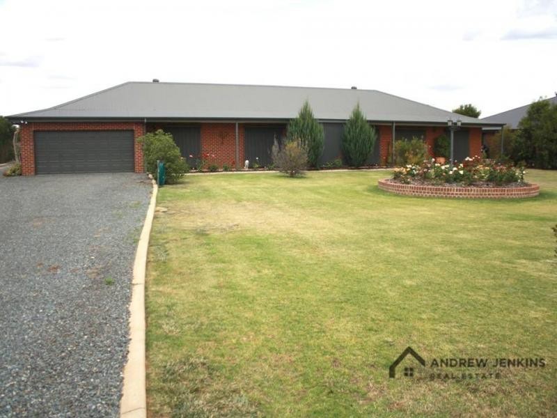 31 Keogh Drive, Tocumwal NSW 2714