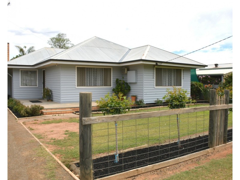 15 Karook Street, Cobram VIC 3644