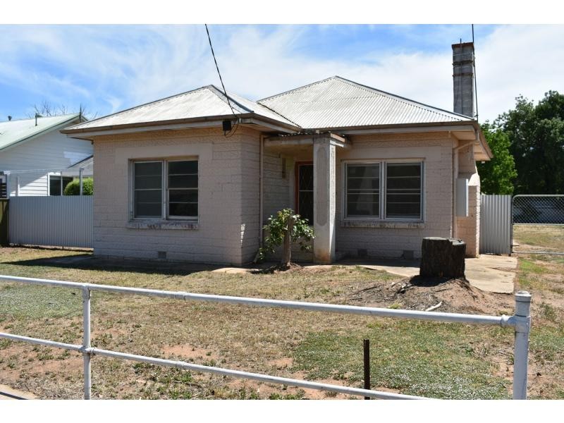 15 Warkil Street, Cobram VIC 3644