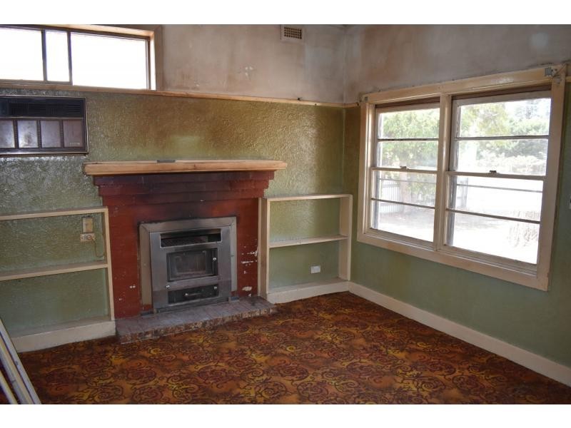 15 Warkil Street, Cobram VIC 3644