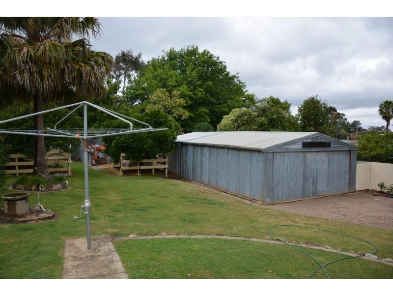 4 Brepbir Street, Cobram VIC 3644