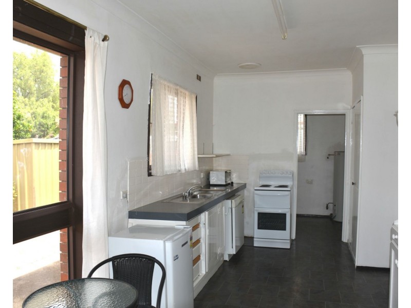 25 Cobram Street, Berrigan NSW 2712