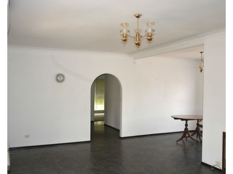 25 Cobram Street, Berrigan NSW 2712